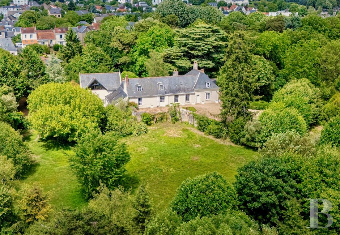 residences and character houses france center val de loire   - 1